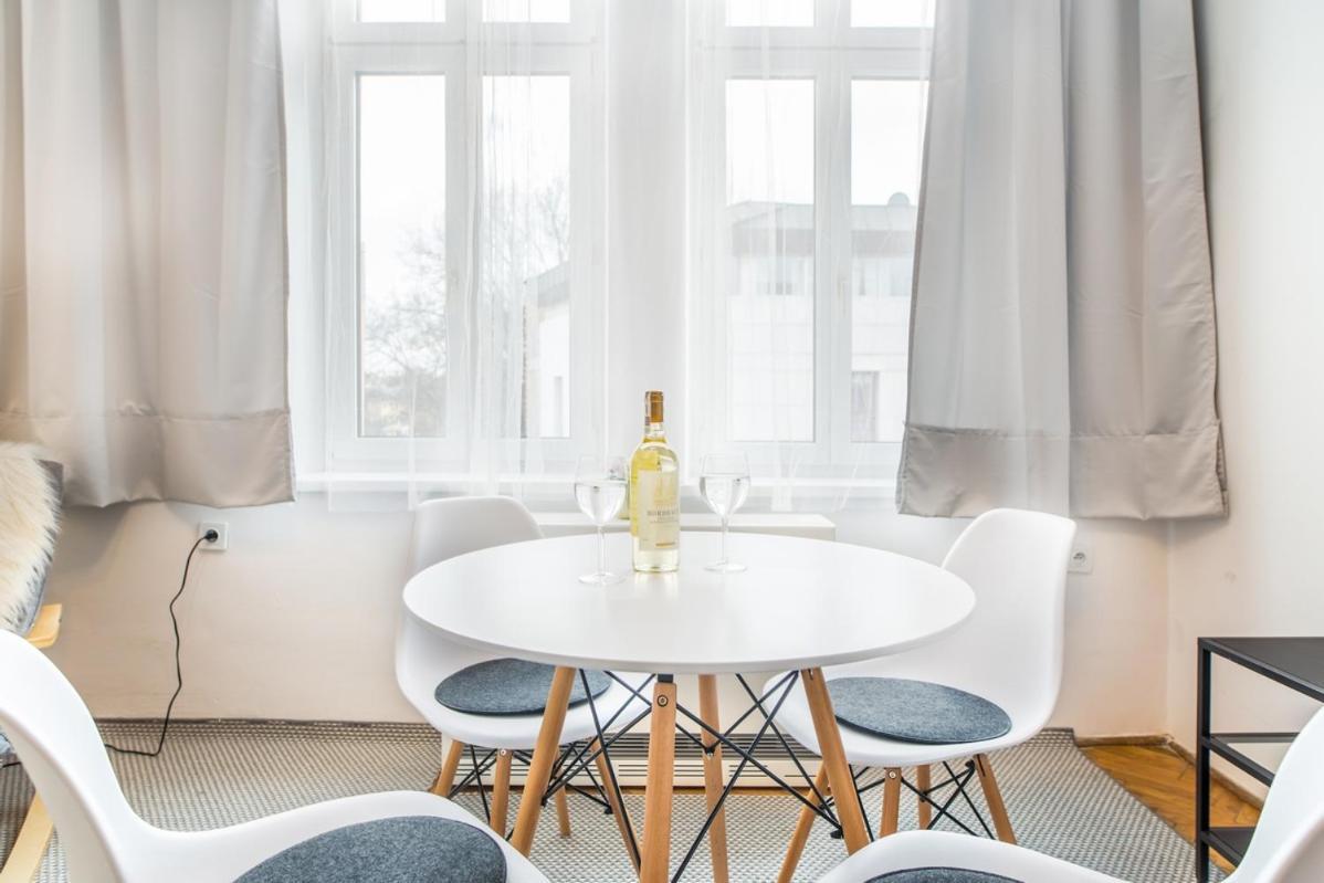 Miodowa Apartment クラクフ エクステリア 写真