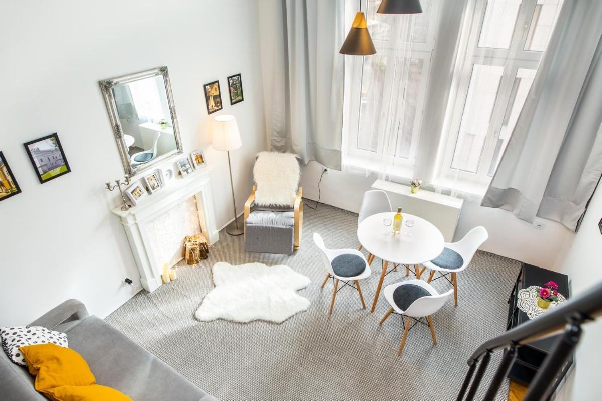 Miodowa Apartment クラクフ エクステリア 写真
