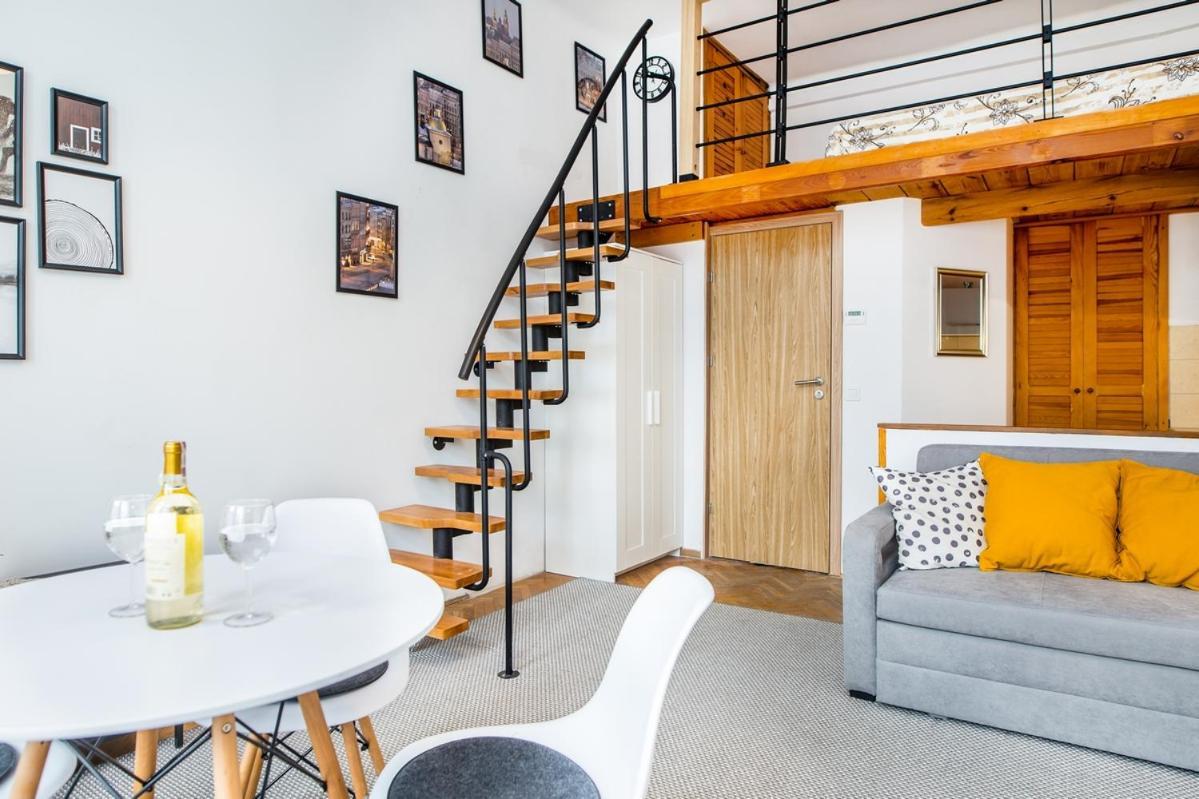 Miodowa Apartment クラクフ エクステリア 写真