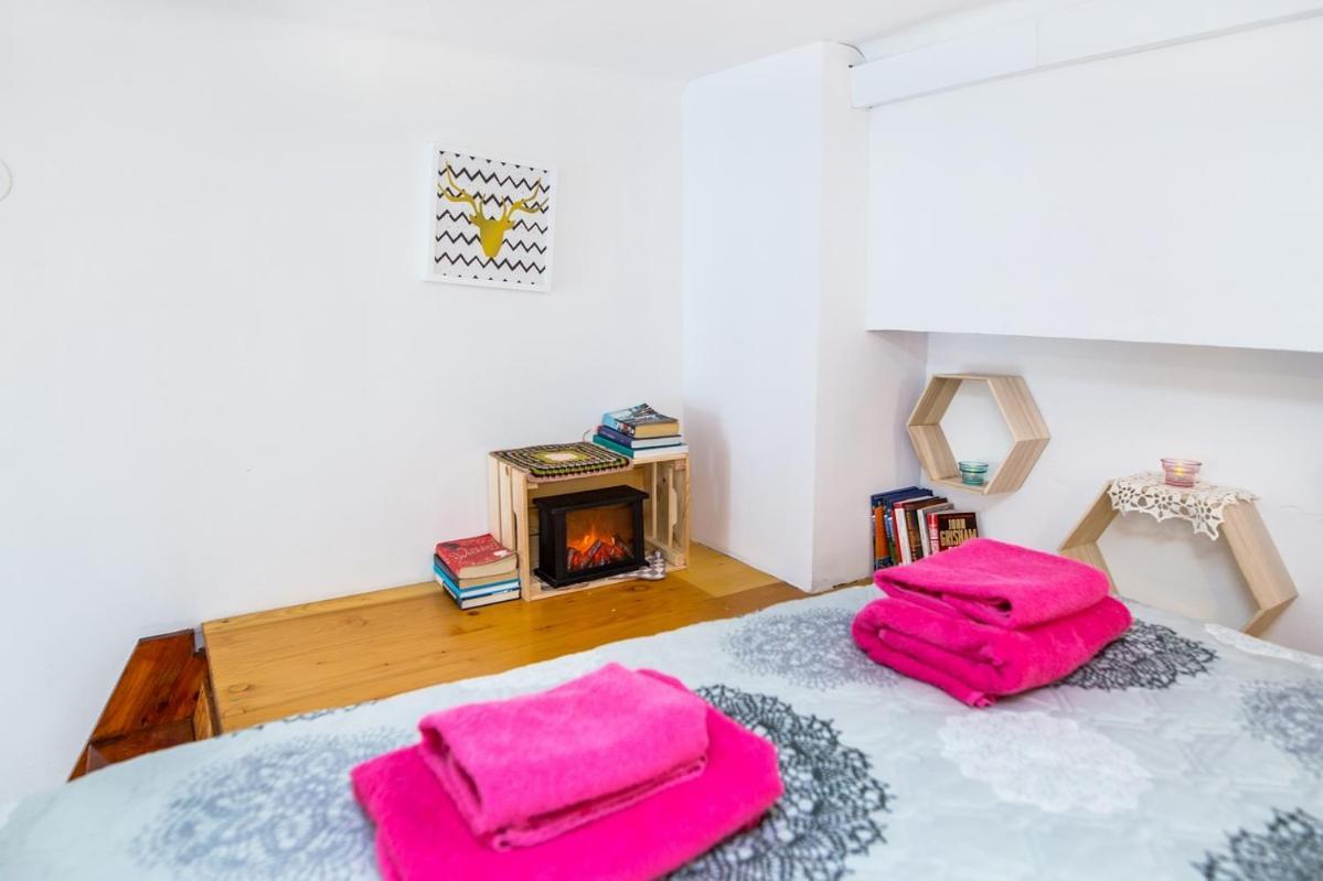 Miodowa Apartment クラクフ エクステリア 写真